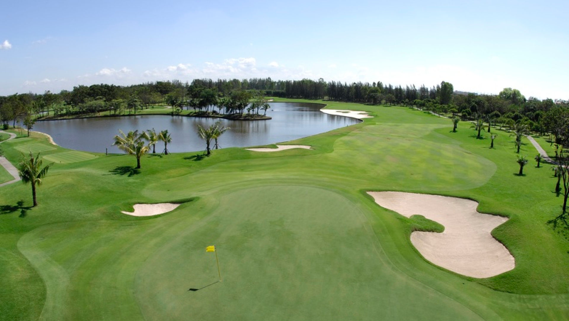 Golf Club Muang Kaew