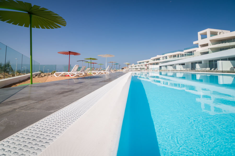 Main Pool.jpg Pool