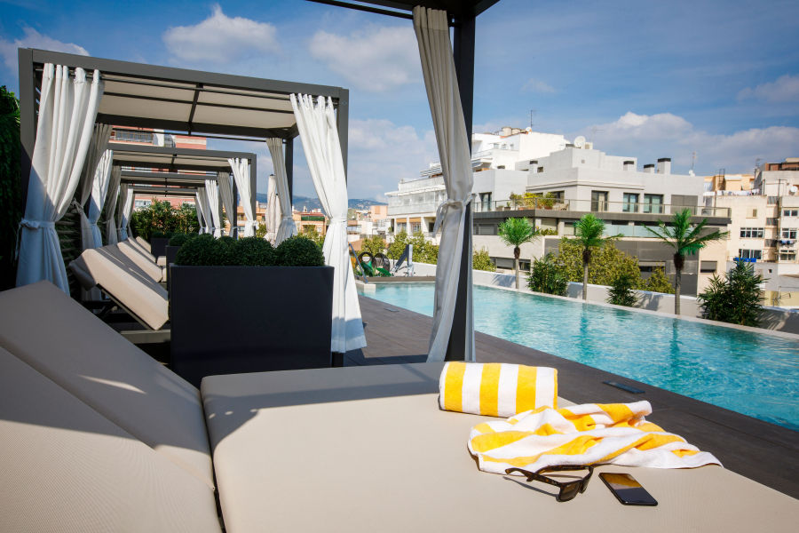 _IV_4649.jpg Rooftop Pool